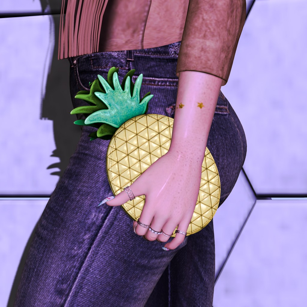 Be a Pineapple…